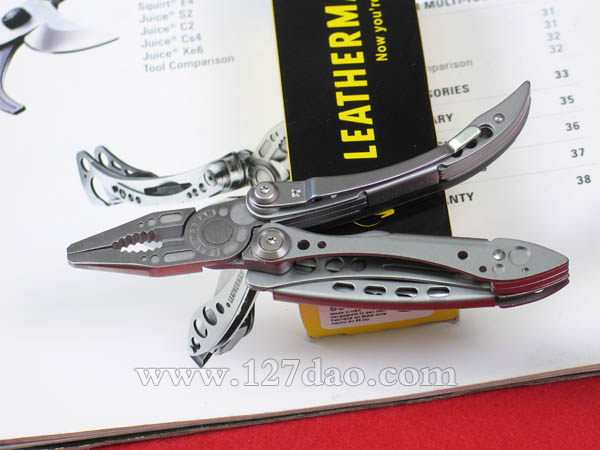 莱泽蔓LEATHERMAN 自由人工具钳FREESTYLE