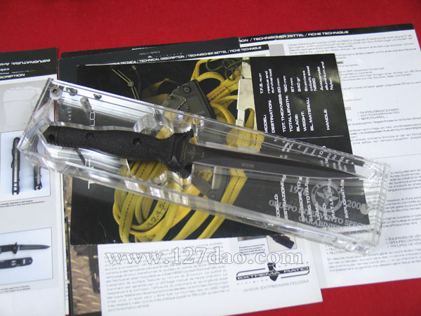 极端武力SUPPRESSOR 镇暴者GIS 30周年限量版特种部队战术匕首