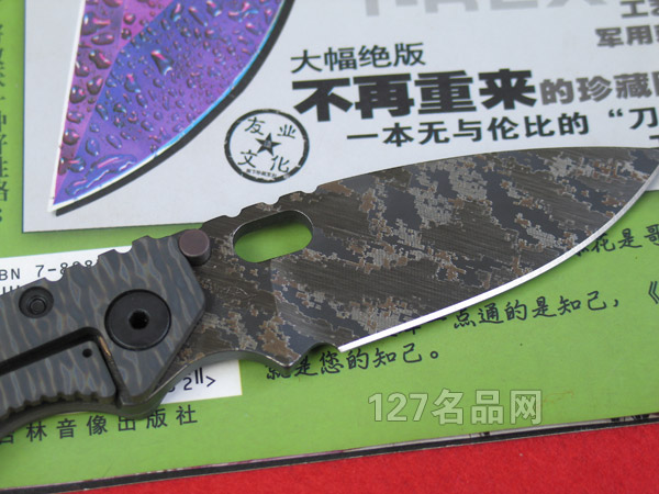 美国挺进者Strider SMF军绿柄数码版折刀