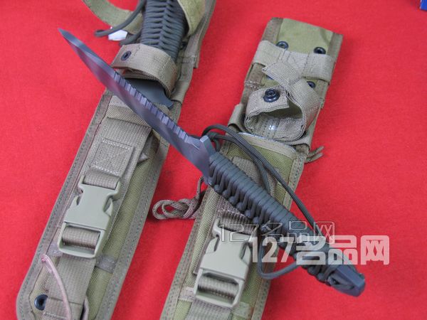 美国挺进者Strider BNSS T头战术直刀