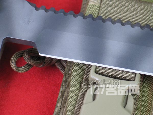 美国挺进者Strider BNSS T头战术直刀