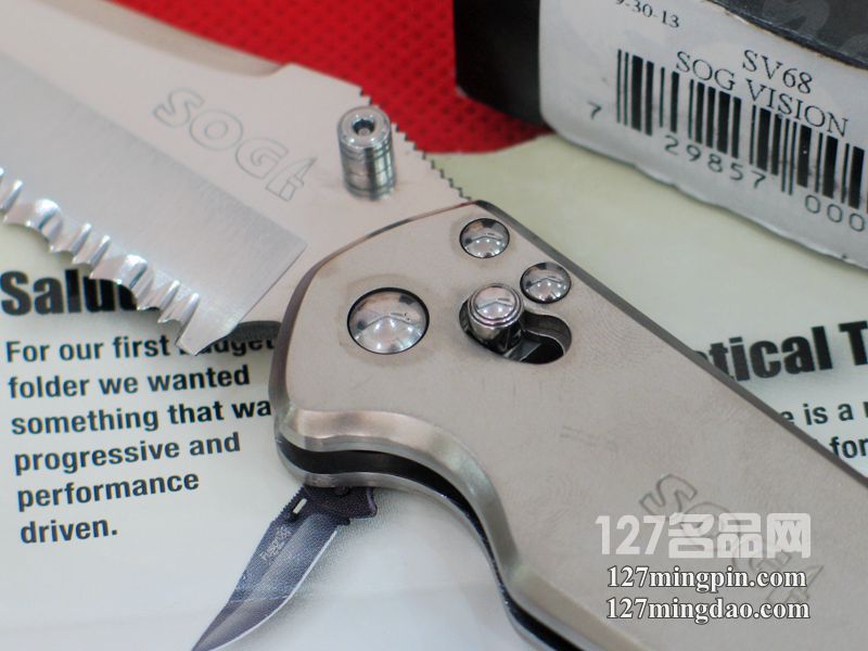 美国哨格SOG SV68 钢柄攻击战术折刀