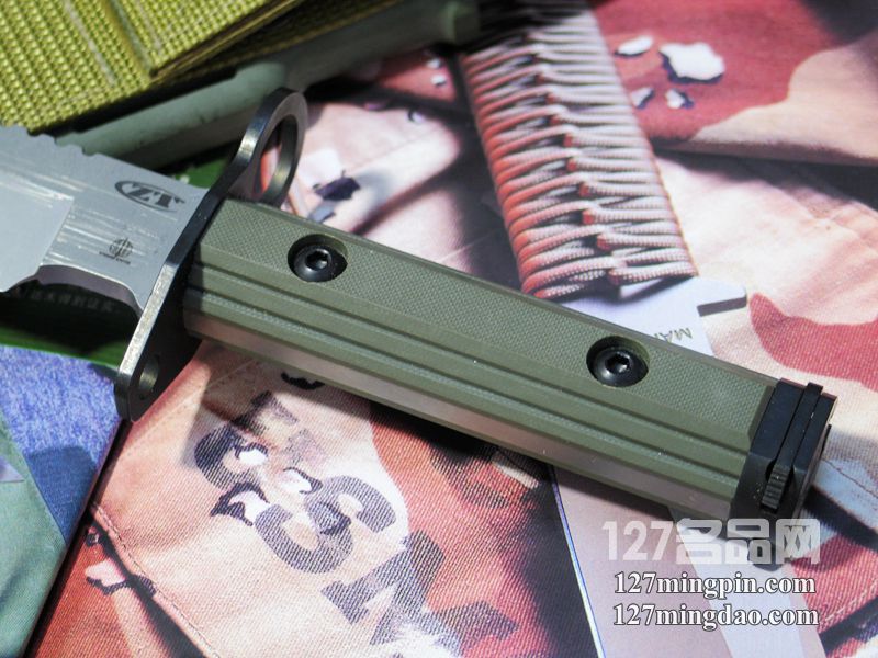 美国挺进者Strider 与ZT和作版ZT-9刺刀