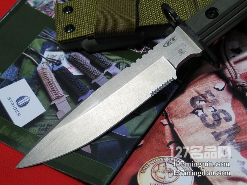 美国挺进者Strider 与ZT和作版ZT-9刺刀