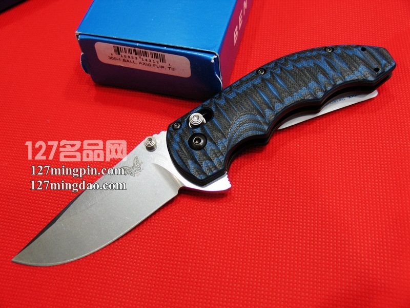 美国蝴蝶Benchmade 300-1 蓝黑G-10柄鳍轴锁全刃折刀 美国蝴蝶Benchmade 300-1 蓝黑G-10柄鳍轴锁全刃折刀