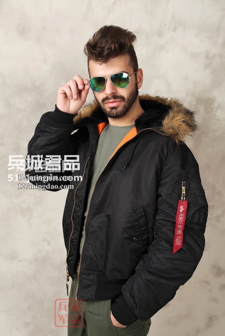 美国正品ALPHA 阿尔法 Hooded MA-1 带毛帽 MA1 飞行员夹克 美国正品ALPHA 阿尔法 Hooded MA-1 带毛帽 MA1 飞行员夹克