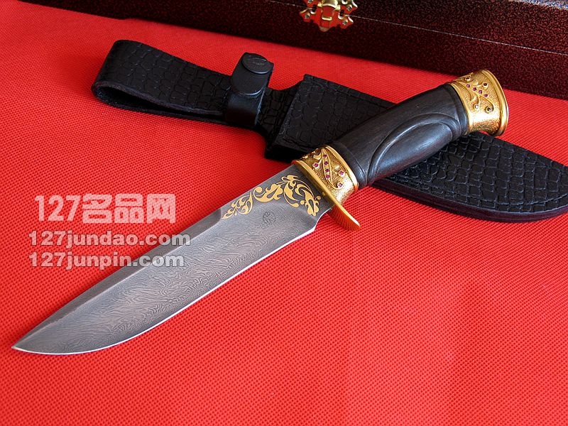 俄罗斯Kizlyar大马士革钢流金镶嵌粉水晶柄经典版 俄罗斯Kizlyar大马士革钢流金镶嵌粉水晶柄经典版