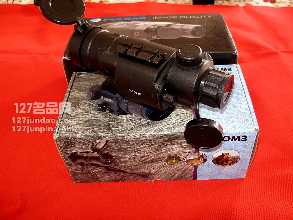 俄罗斯 猎狗BOM3 VOMZ 3X50军用夜视瞄准镜 密位分化夜瞄 俄罗斯 猎狗BOM3 VOMZ 3X50军用夜视瞄准镜 密位分化夜瞄