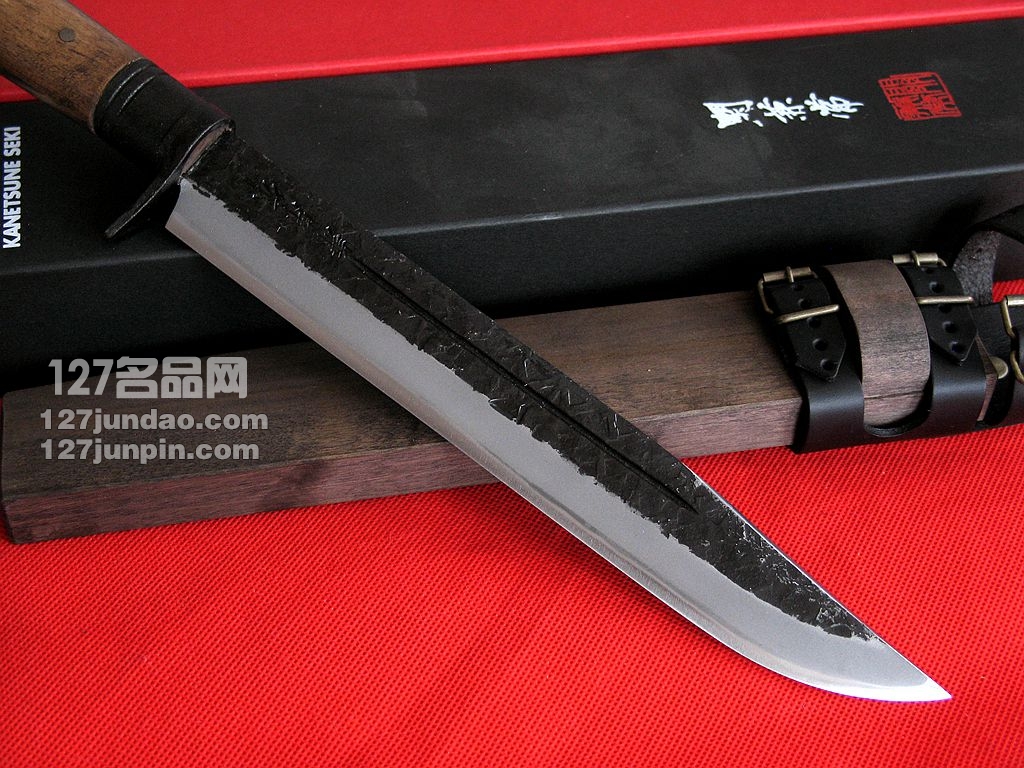 日本关兼常Kanetsune KB-118 極 超级蓝钢中号橡木柄直刀 