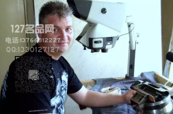 手工大师斯特凡 阿尔特妮斯大马士革钢侧跳刀 127名品网